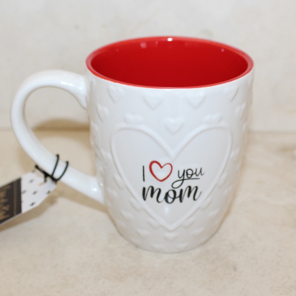“I ♥️ you Mom” coffee mug (NWT) - Picture 4 of 10